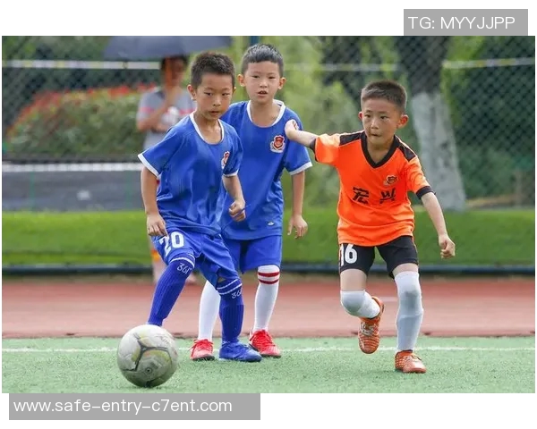 太原少年足球培训助力青少年成长与技能提升的最佳选择 太原少年足球培训助力青少年成长与技能提升的最佳选择